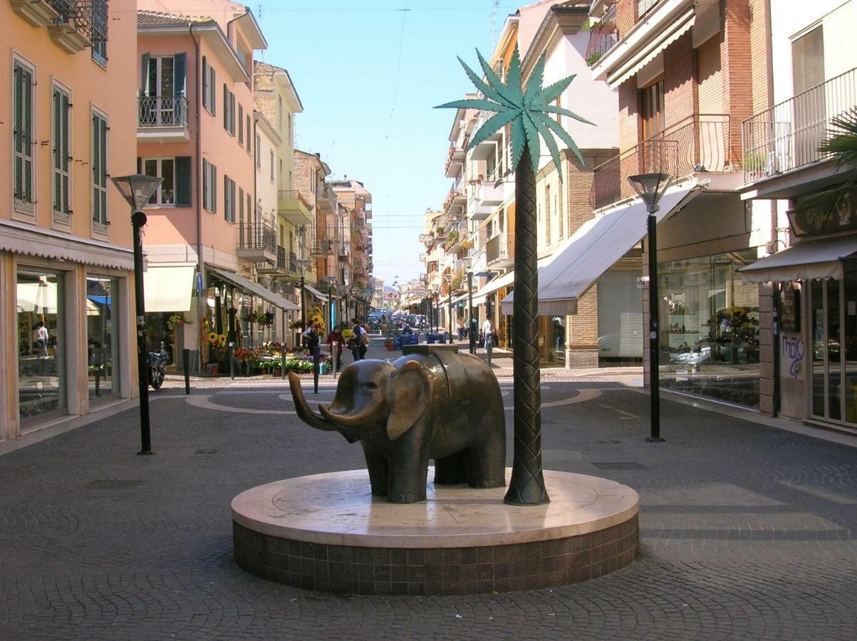 Casavacanze estate 2 San Benedetto del Tronto Exterior foto